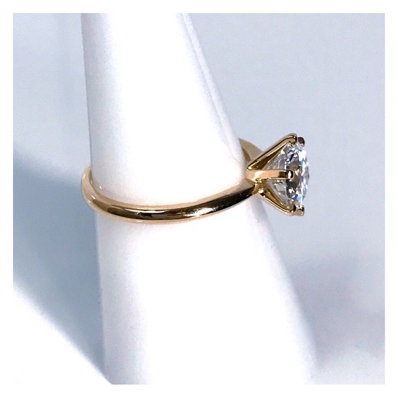 14KT 2 CARAT GENUINE MOISSANITE SOLID YELLOW GOLD SOLITAIRE RING NWOT - Picture 4 of 13
